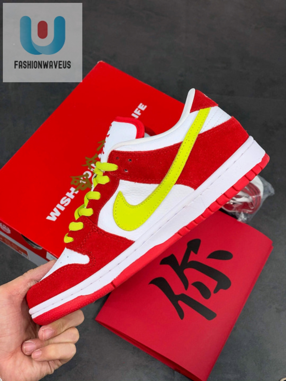 The Remade X Nike Sb Dunk Low Wyagl White Red  Tgv