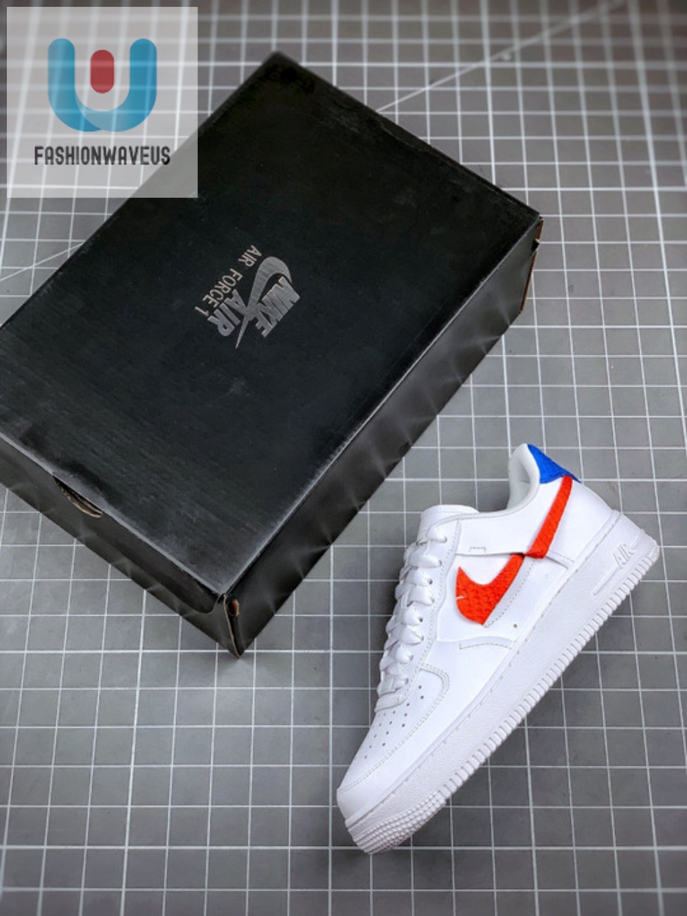 Nike Air Force 1 Lxx Snakeskin Red Blue 