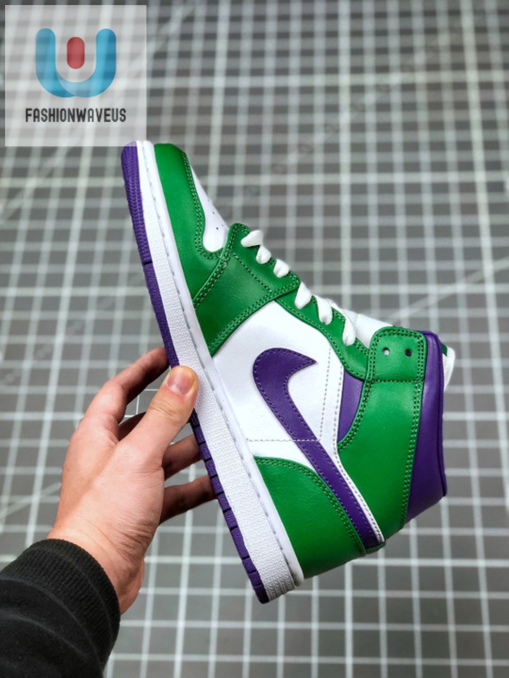 Air Jordan 1 Mid Hulk Aloe Verdecourt Purple 554724300 