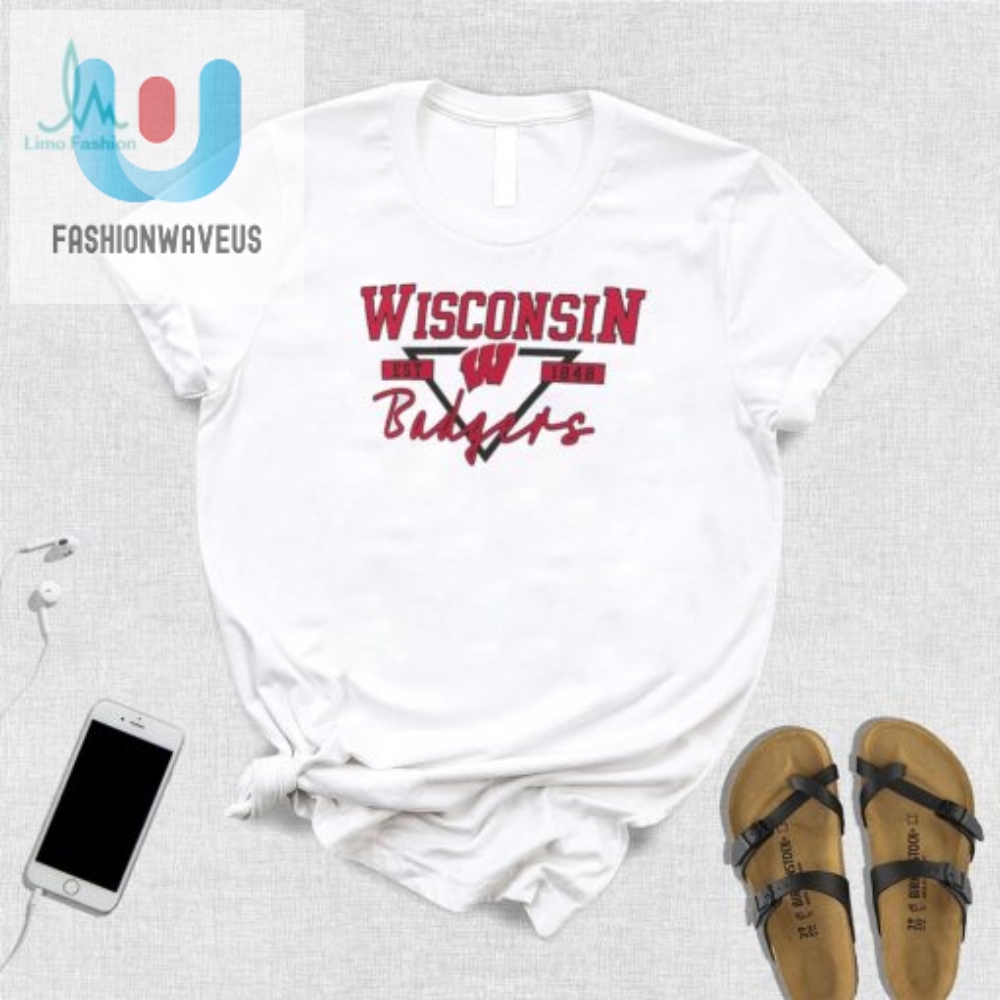 Wisconsin Badgers Fanatics Branded Womens Triangle Origin T Shirt 