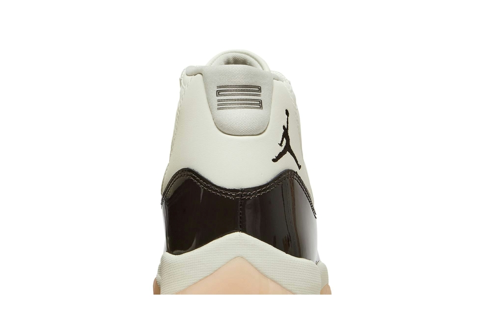 Air Jordan 11 Neapolitan Ar0715101 15 Air Jordan 11 ‘Neapolitan’ AR0715-101