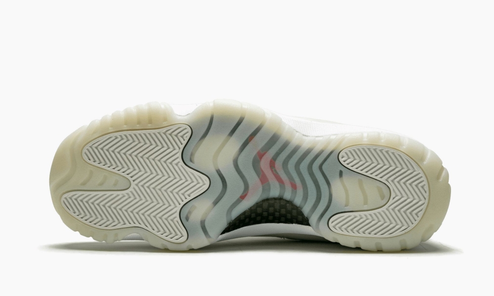 Air Jordan 11 Retro Platinum Tint 5 Air Jordan 11 Retro ‘Platinum Tint’