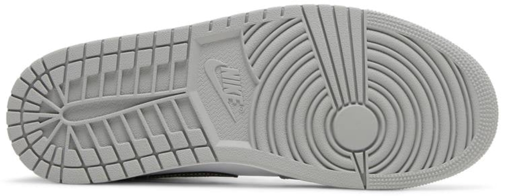 Air Jordan 1 Mid Light Smoke Grey 554724078 8 Air Jordan 1 Mid ‘Light Smoke Grey’ 554724-078