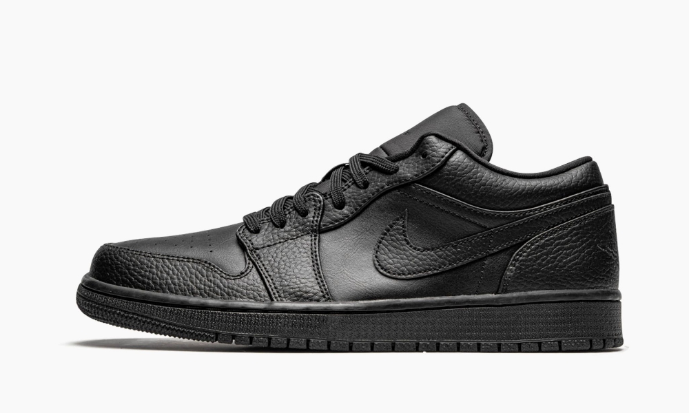 Air Jordan 1 Low Triple Black 6 Air Jordan 1 Low ‘Triple Black’