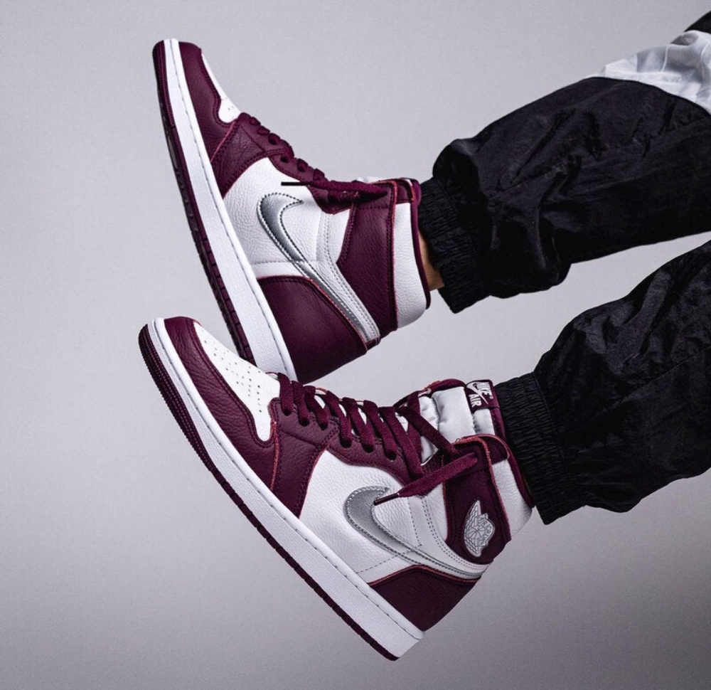 Air Jordan 1 Retro High Og Bordeaux 555088611 16 Air Jordan 1 Retro High OG Bordeaux’ 555088-611