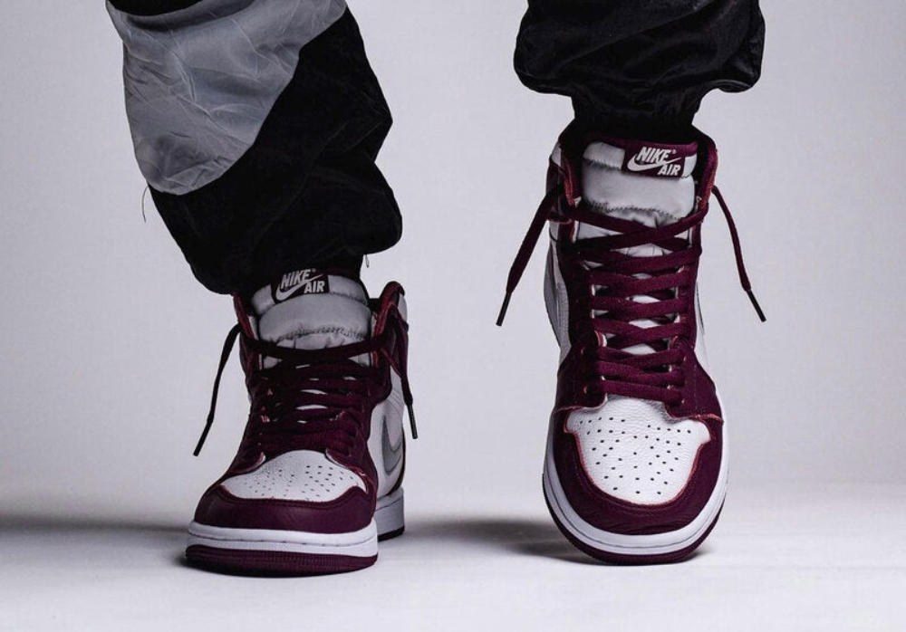 Air Jordan 1 Retro High Og Bordeaux 555088611 17 Air Jordan 1 Retro High OG Bordeaux’ 555088-611
