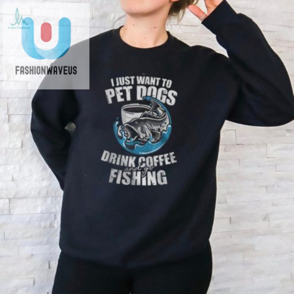 Funny Fishing Dog Coffee Fish Tshirt For Women Hunters