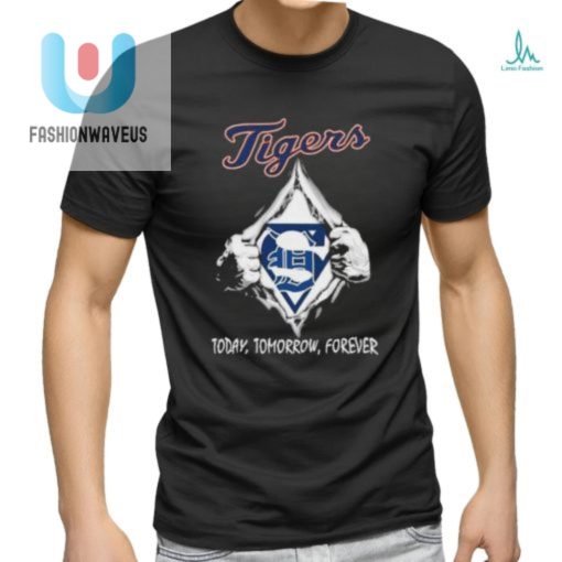 Funny Detroit Tigers Tee This Girl Loves Them Forever fashionwaveus 1