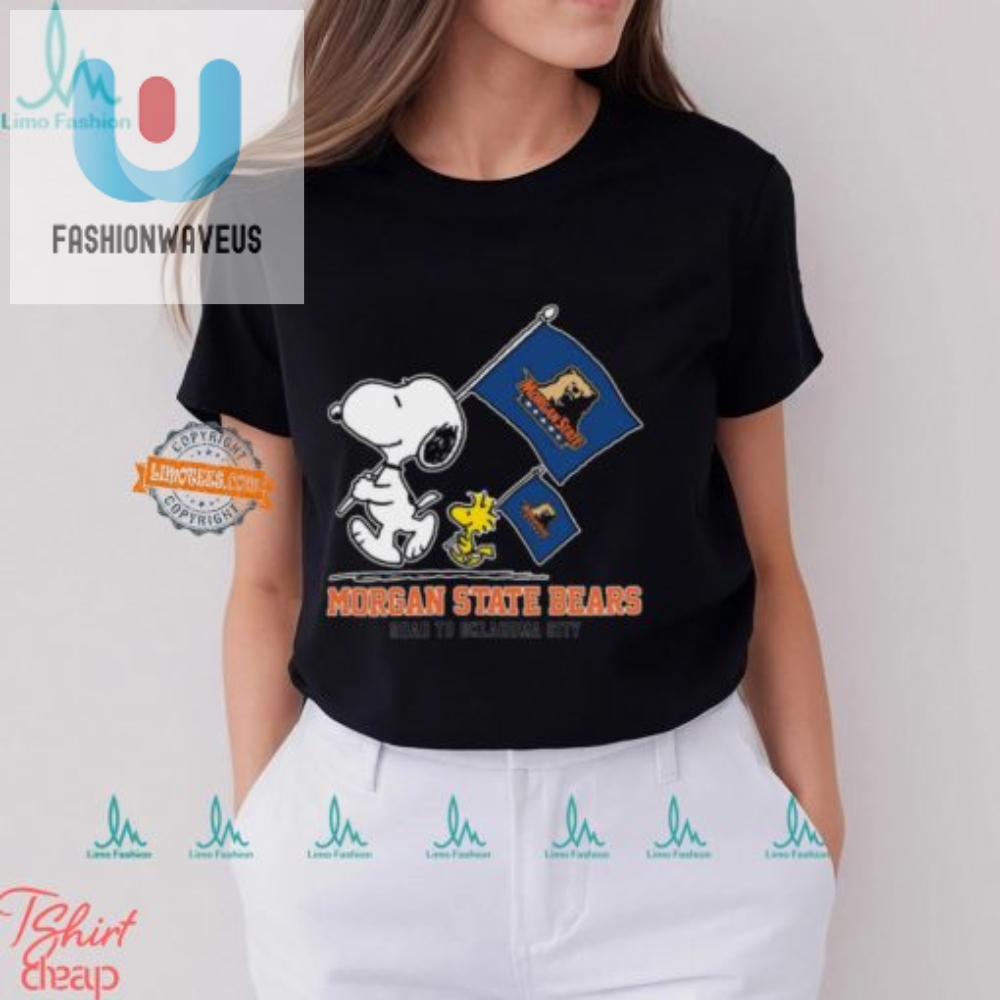 Get Your Laughs  Cheer Snoopy Morgan State Bears Flag Tee