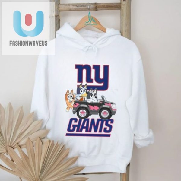 Score Big Laughs Bluey Fun With Giants Football Shirt fashionwaveus 1