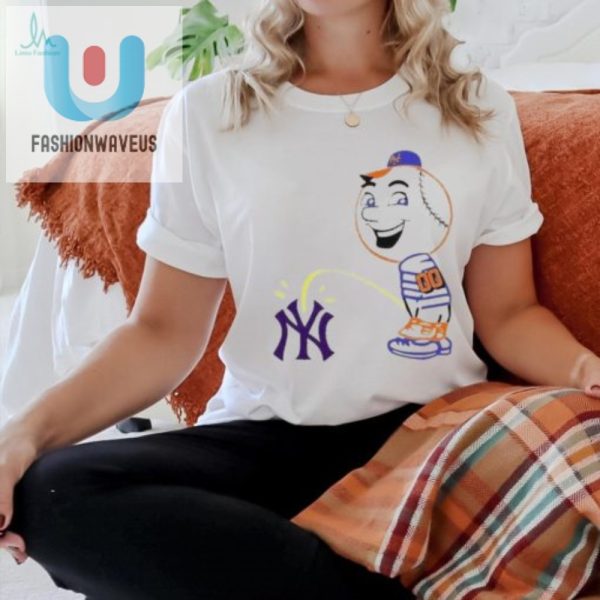 Funny Mr. Met Pee On Yankees Shirt Unique Mets Fan Gear fashionwaveus 1