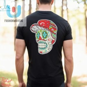 Get Spooky Original Reds Sugar Skulls Tee Uniquely Hilarious fashionwaveus 1 3