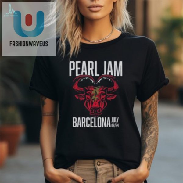 Rock In Style Pearl Jam Heart Shirt Barcelona 2024 fashionwaveus 1