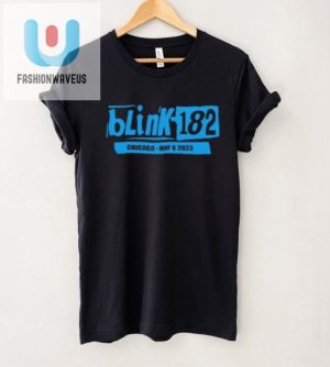 Snag A Laugh With Blink 182 Chicago Tour Tee Limited Edition fashionwaveus 1 2