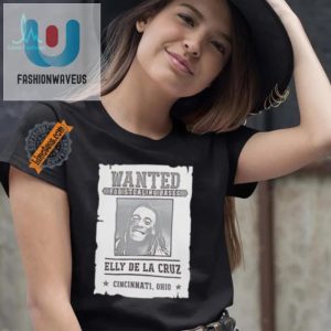 Elly De La Cruz Cincinnatis Basestealing Bandit Tee fashionwaveus 1 1