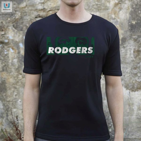 Hilarious Aaron Rodgers Qb Eyes Shirt Unique Fan Favorite fashionwaveus 1