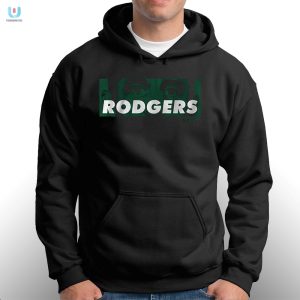 Hilarious Aaron Rodgers Qb Eyes Shirt Unique Fan Favorite fashionwaveus 1 2