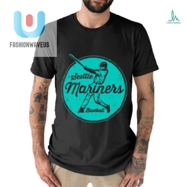 Score Big Laughs With Our Vintage Mariners Tshirt fashionwaveus 1 2