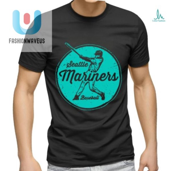 Score Big Laughs With Our Vintage Mariners Tshirt fashionwaveus 1 3