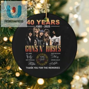 40 Years 1985 2025 Guns N Roses Thank You For The Memories T Shirt fashionwaveus 1 2