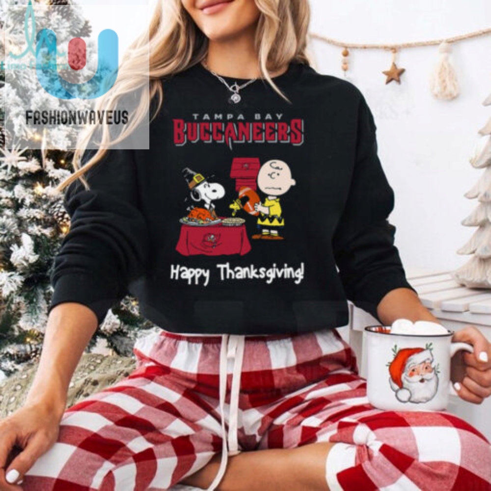 Peanuts Tampa Bay Buccaneers Football Happy Thanksgiving T Shirt 