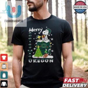 Oregon Ducks Snoopy And Woodstock Merry Christmas Shirt fashionwaveus 1 1