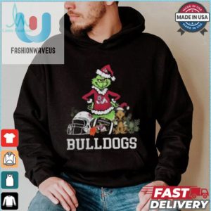 Ncaa Grinch Shirt The Grinch And Fresno State Bulldogs Christmas T Shirt fashionwaveus 1 3