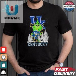 The Grinch Hug Kentucky Wildcats Helmet Christmas Shirt fashionwaveus 1 1