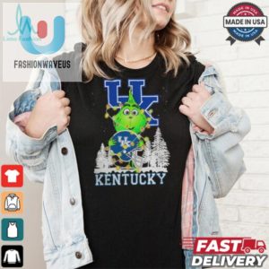 The Grinch Hug Kentucky Wildcats Helmet Christmas Shirt fashionwaveus 1 2