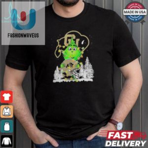 The Grinch Hug Colorado Buffaloes Helmet Christmas Shirt fashionwaveus 1 1