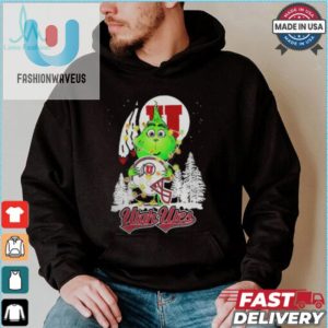 The Grinch Hug Utah Utes Helmet Christmas Shirt fashionwaveus 1 3