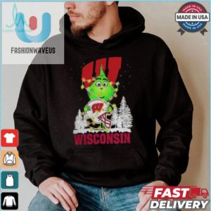 The Grinch Hug Ohio Wisconsin Badgers Helmet Christmas Shirt fashionwaveus 1 3